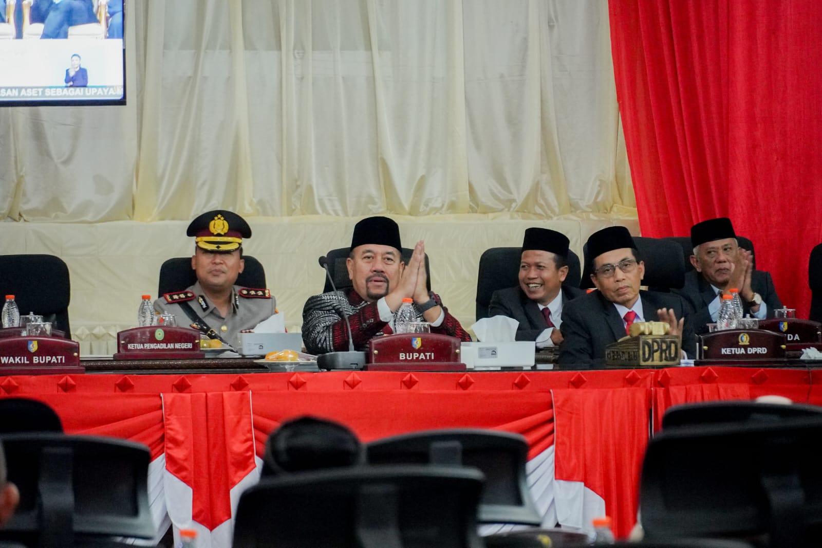 Bupati Batu Bara Hadiri Paripurna Istimewa Pidato Kenegaraan HUT ke-81 Kemerdekaan RI